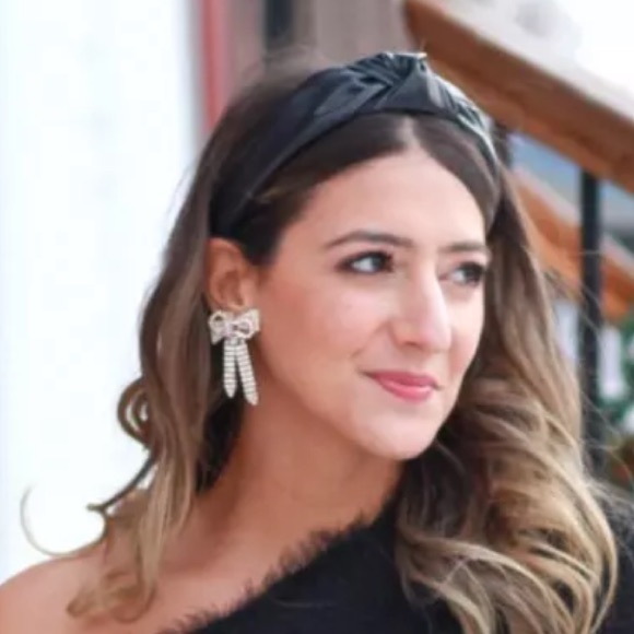 Crystal Bow Earrings - Picture 5 of 7